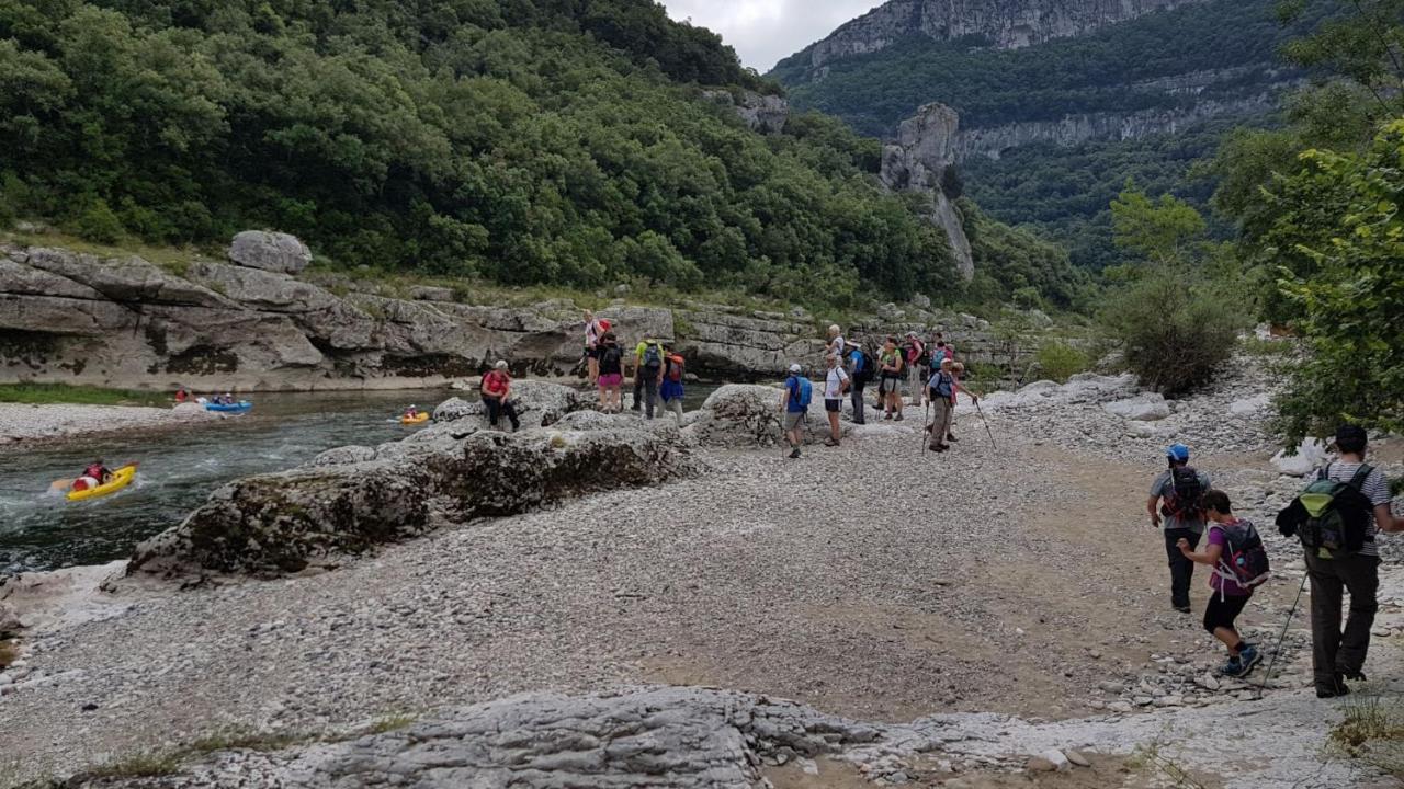 Gites Du Combeau Saint-Maurice-d'Ibie Екстер'єр фото