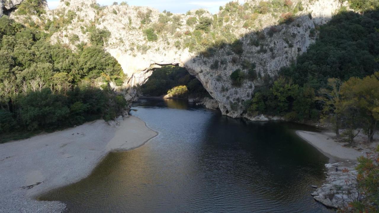 Gites Du Combeau Saint-Maurice-d'Ibie Екстер'єр фото