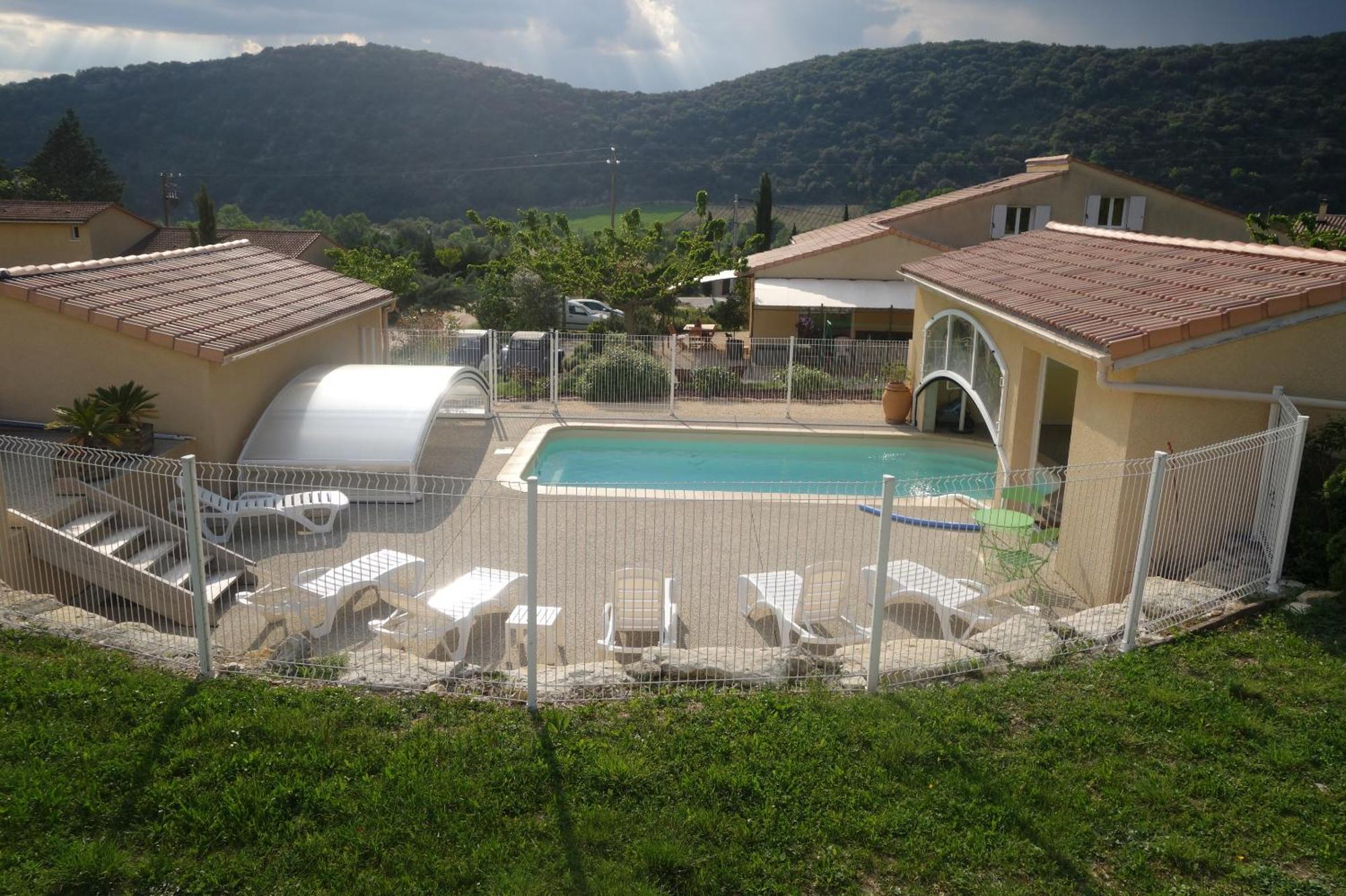 Gites Du Combeau Saint-Maurice-d'Ibie Екстер'єр фото